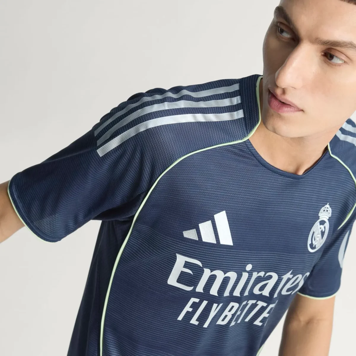 Real Madrid mens away jersey authentic 2526 navy blue – club world cup  intercontinental Kits - Authentic Fan Merchandise