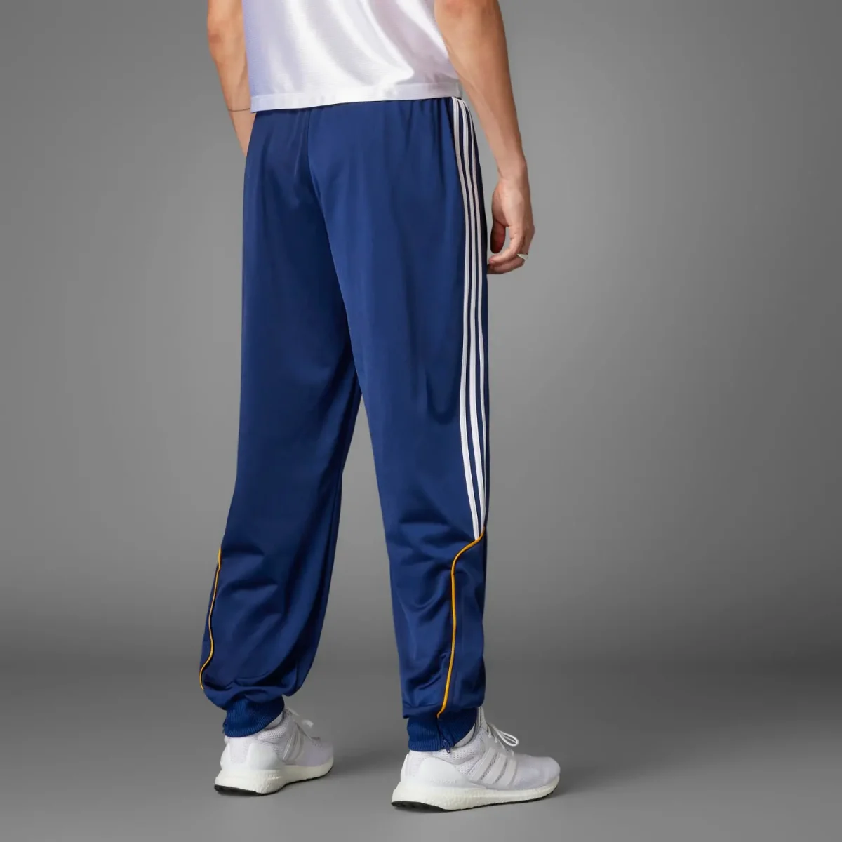 Real Madrid mens bring back 9900 track pants Kits - Authentic Fan Merchandise