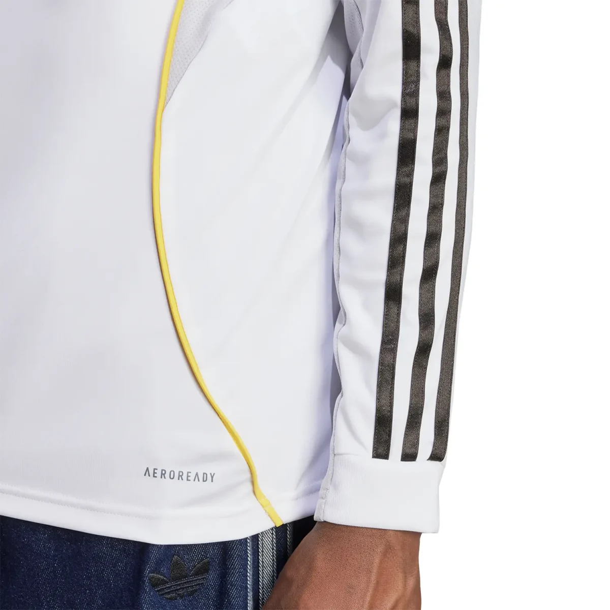 Real Madrid mens home long sleeve jersey 2526 white – club world cup  intercontinental Kits - Authentic Fan Merchandise